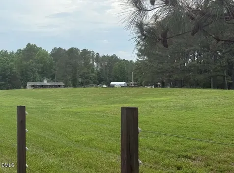 330 J B Leonard Road Castalia NC 27816