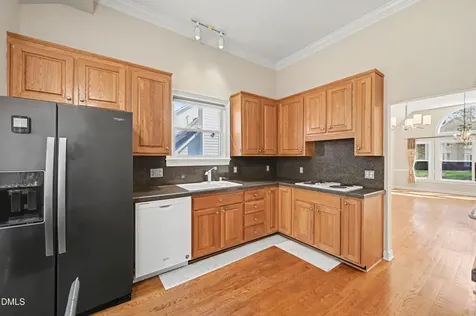 106 Stokesay Court Cary NC 27513