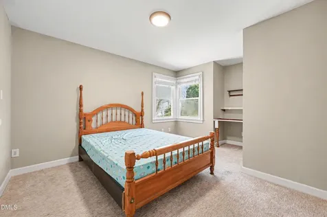 106 Stokesay Court Cary NC 27513