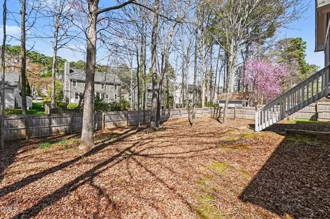 106 Stokesay Court Cary NC 27513