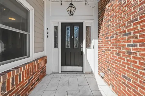 106 Stokesay Court Cary NC 27513