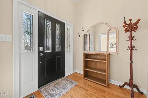 106 Stokesay Court Cary NC 27513