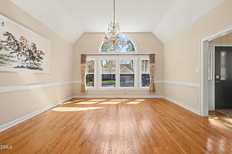 106 Stokesay Court Cary NC 27513