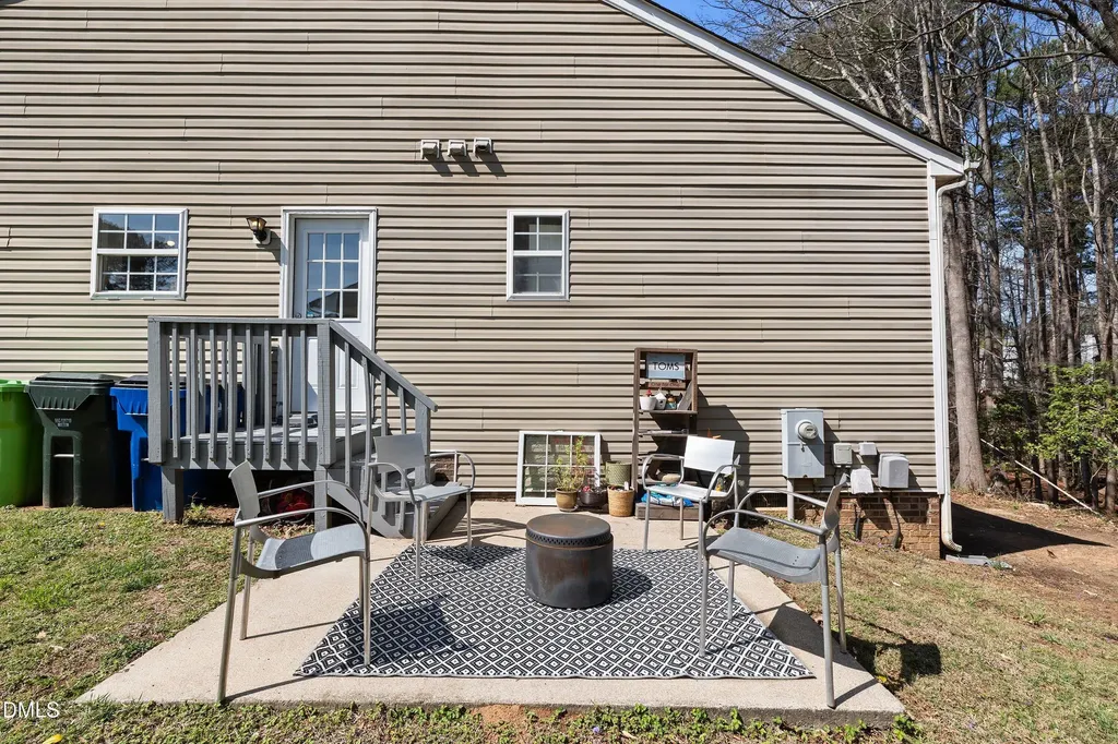 3825 Lodgepole Lane Raleigh NC 27616