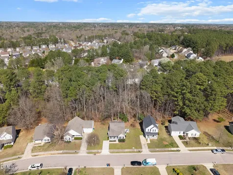 3825 Lodgepole Lane Raleigh NC 27616
