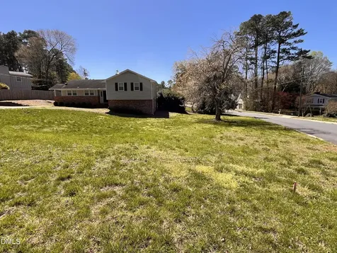4829 Yadkin Drive Raleigh NC 27609