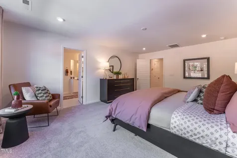 1423 Goldsboro Avenue Sanford NC 27330