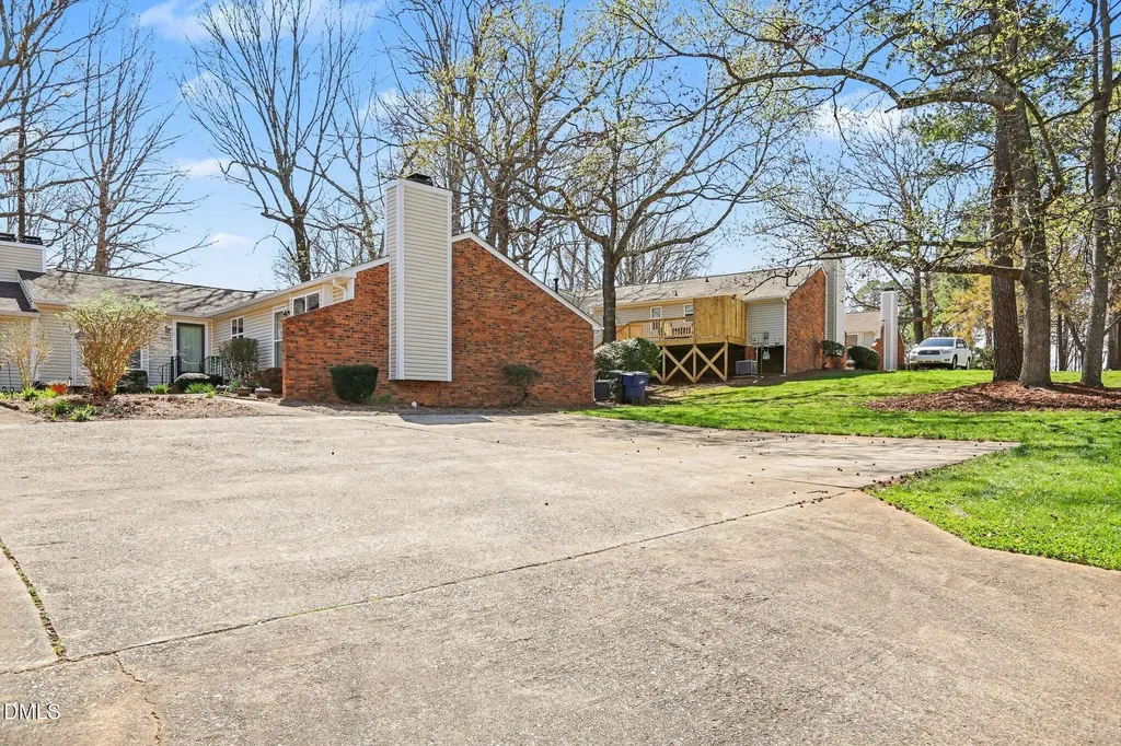 5917 Westcreek Place Raleigh NC 27606