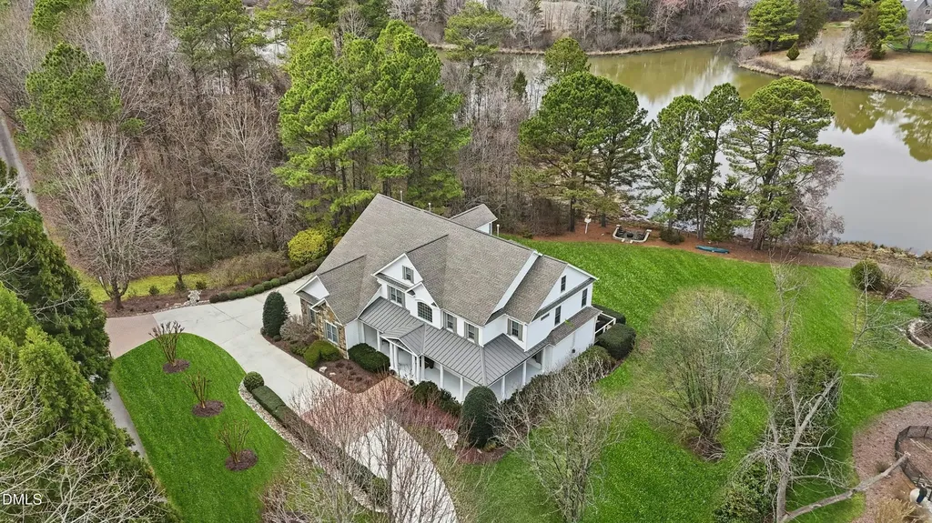 300 Lake Manor Road Chapel Hill NC 27516