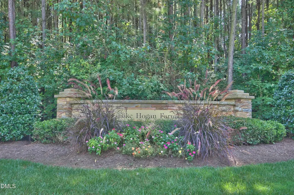 300 Lake Manor Road Chapel Hill NC 27516