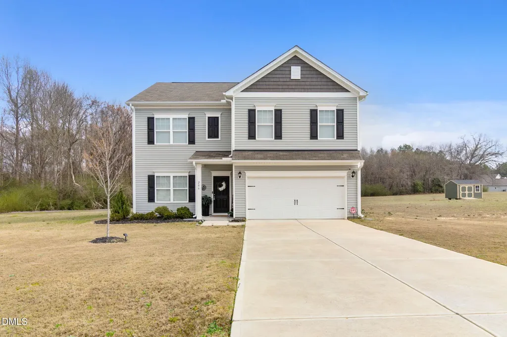 206 Clyde Dog Court Lillington NC 27546