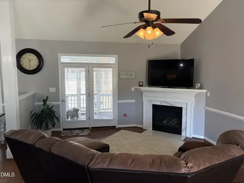 113 Mayfield Place Youngsville NC 27596