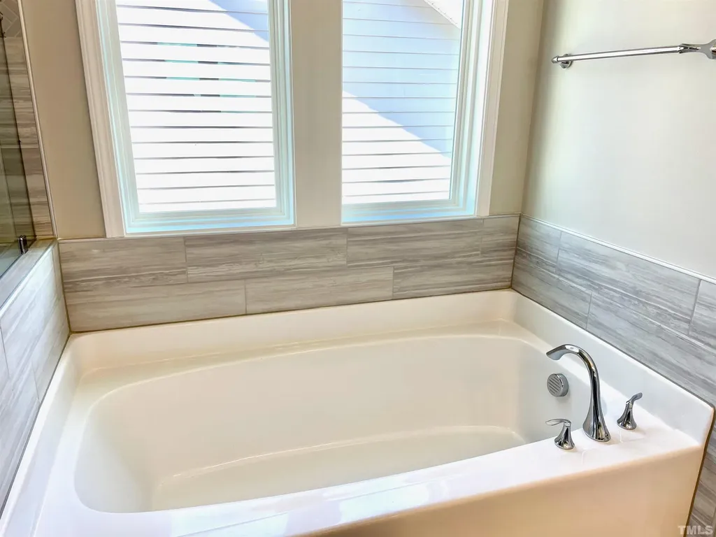 412 Moore Hill Way Holly Springs NC 27540