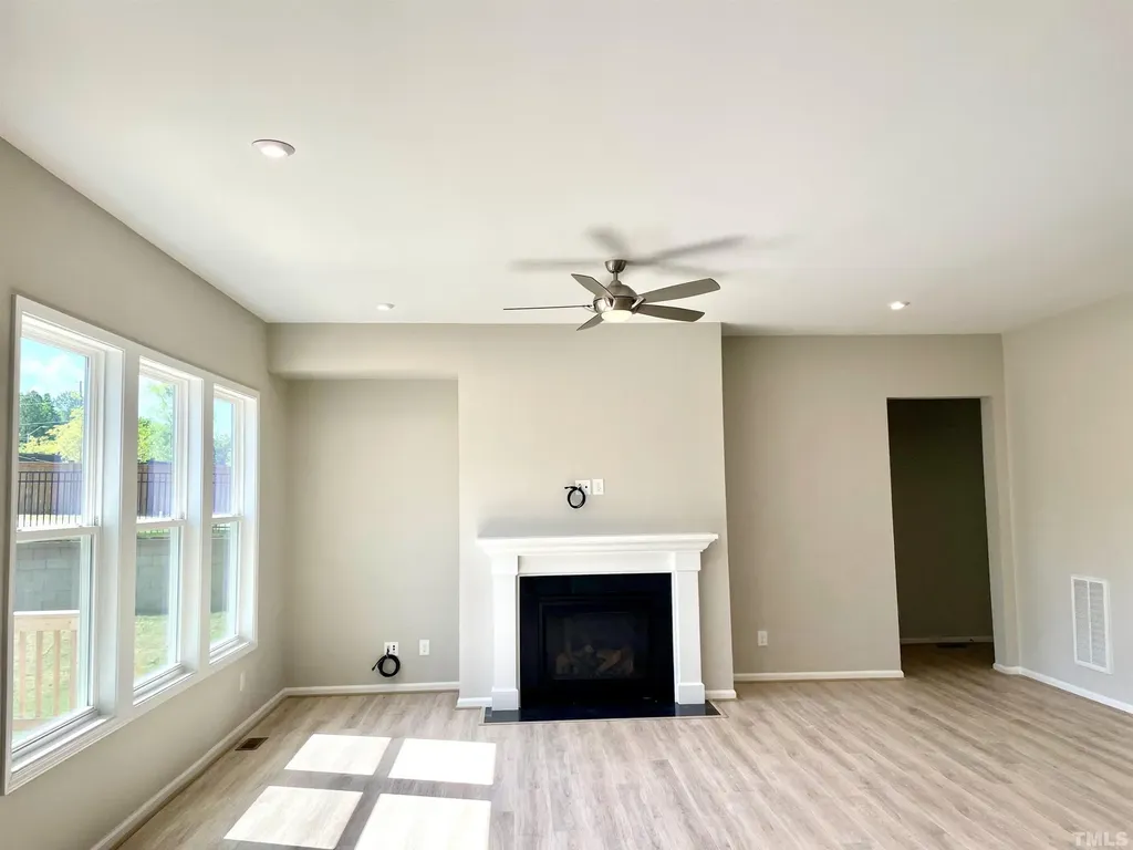 412 Moore Hill Way Holly Springs NC 27540