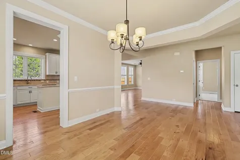 351 Gartrell Way Cary NC 27519