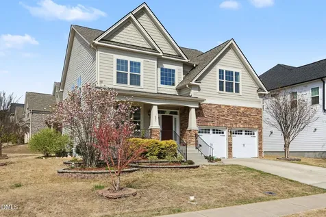 351 Gartrell Way Cary NC 27519