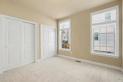 351 Gartrell Way Cary NC 27519
