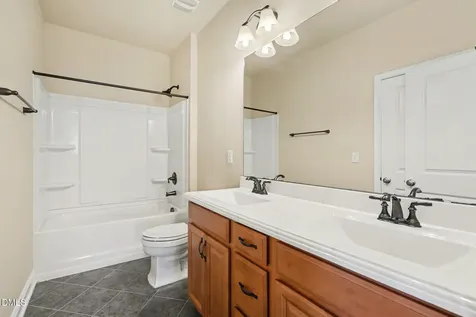 351 Gartrell Way Cary NC 27519