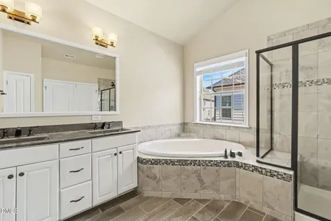 351 Gartrell Way Cary NC 27519