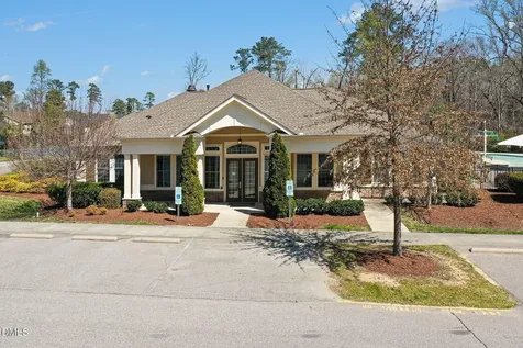 351 Gartrell Way Cary NC 27519