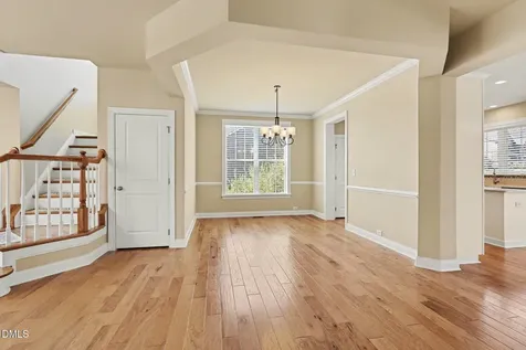351 Gartrell Way Cary NC 27519