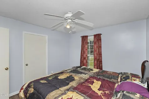 288 Baileys Crossroads Road Benson NC 27504