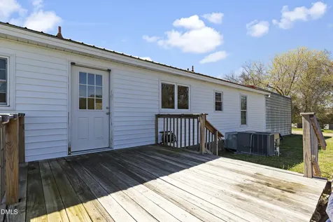 288 Baileys Crossroads Road Benson NC 27504