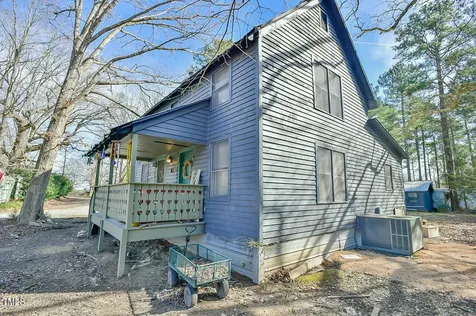 144 Celebrity Dairy Way Siler City NC 27344