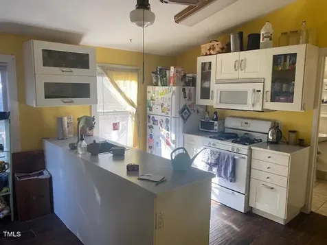 144 Celebrity Dairy Way Siler City NC 27344