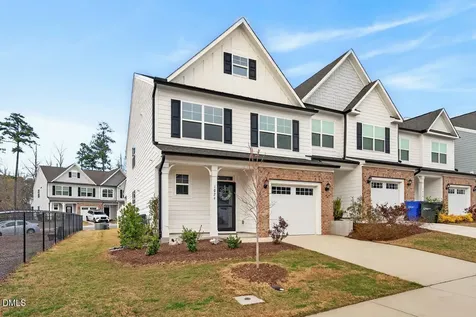 1024 Heartstone Way Durham NC 27713