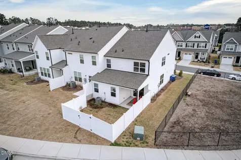 1024 Heartstone Way Durham NC 27713