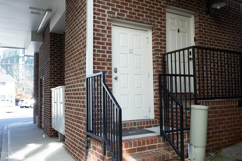 400 W Rosemary Street Chapel Hill NC 27516
