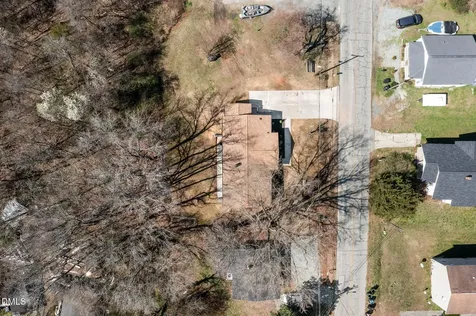 1062 Jackson Street Burlington NC 27217
