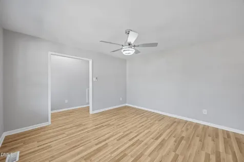 1062 Jackson Street Burlington NC 27217