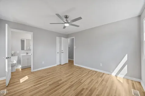 1062 Jackson Street Burlington NC 27217
