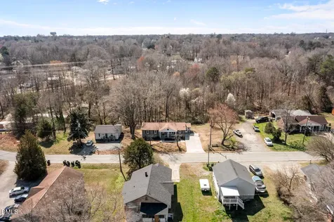 1062 Jackson Street Burlington NC 27217