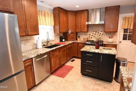 611 Flagstone Way Durham NC 27712