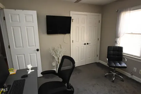 611 Flagstone Way Durham NC 27712