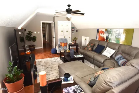 611 Flagstone Way Durham NC 27712