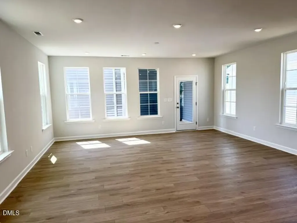 396 White Oak Garden Way Garner NC 27529