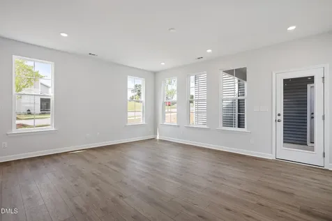 396 White Oak Garden Way Garner NC 27529