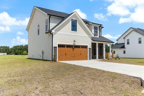 1538 Eastbay Drive Fayetteville NC 28312