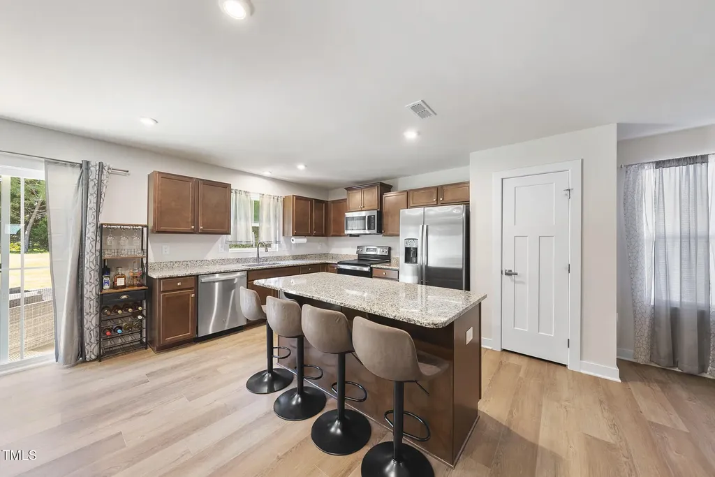 8710 Kenridge Lane Fuquay Varina NC 27526