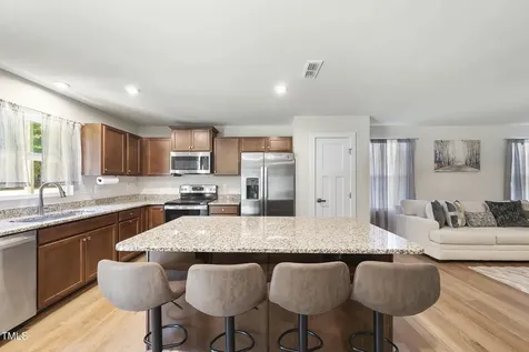 8710 Kenridge Lane Fuquay Varina NC 27526