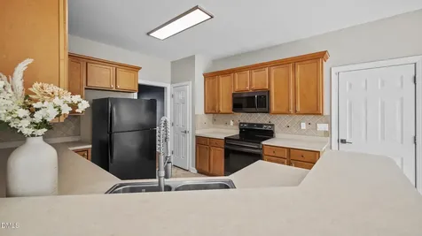 10 Woodcrest Drive Youngsville NC 27596