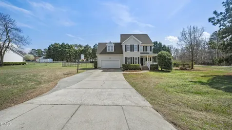 10 Woodcrest Drive Youngsville NC 27596