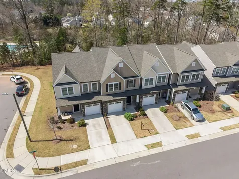 2024 Bunchberry Lane Durham NC 27703