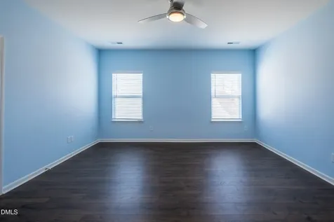 5556 Baverhof Drive Greensboro NC 27405
