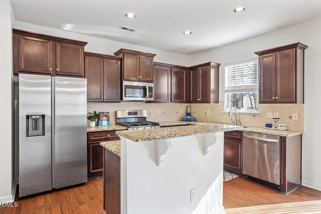223 Genoa Lane Clayton NC 27527