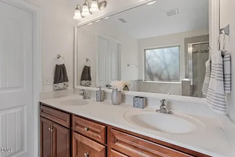 223 Genoa Lane Clayton NC 27527